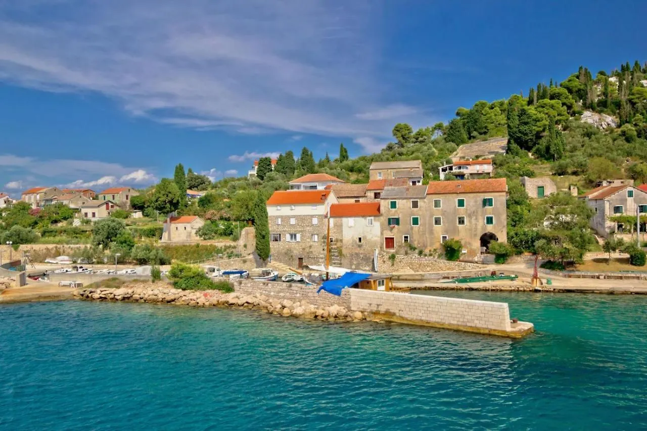 Studio Apartment In Preko With Sea View, Terrace, Air Conditioning, Wi-Fi Croatia