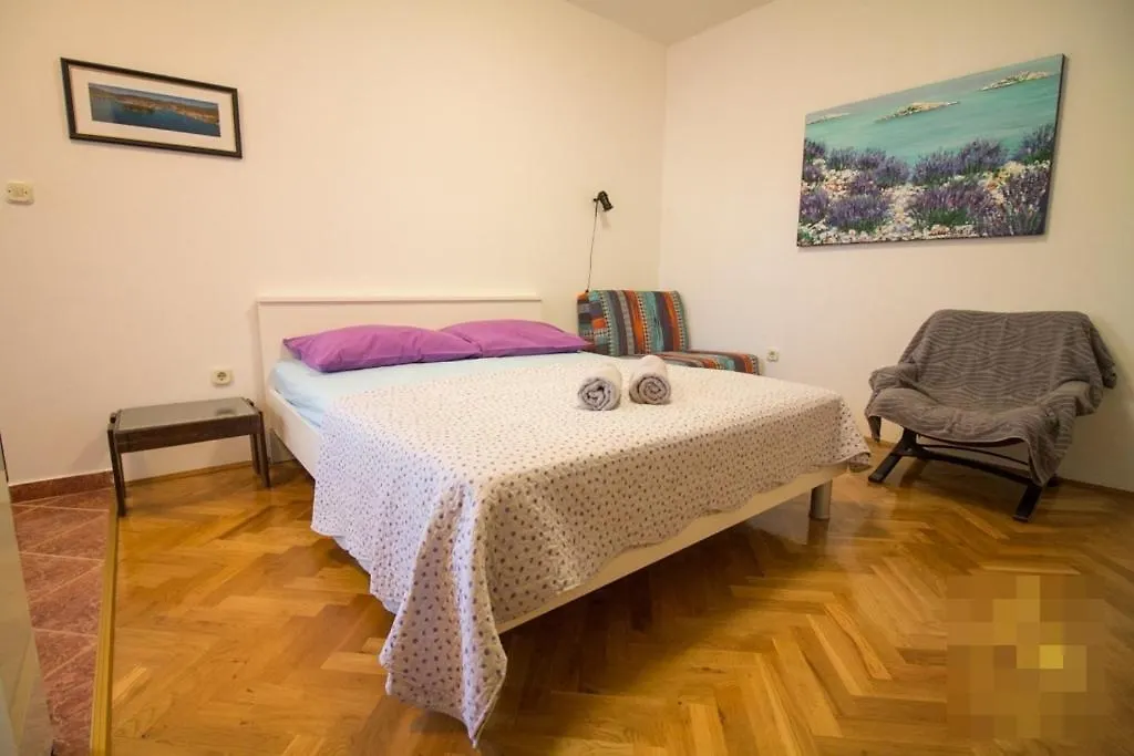 Studio Apartment In Preko With Sea View, Terrace, Air Conditioning, Wi-Fi